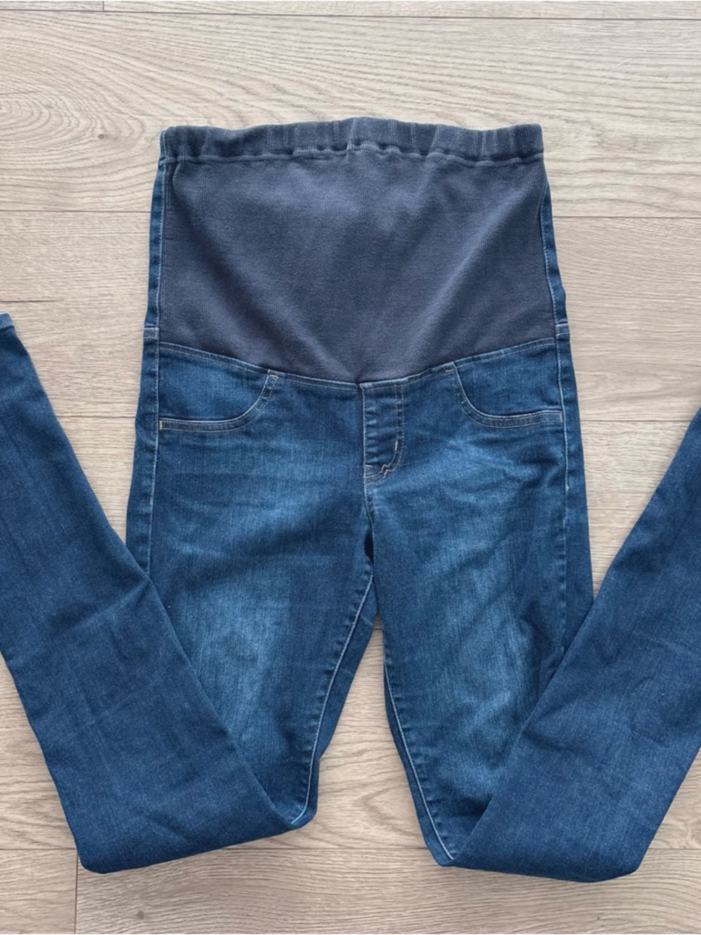 UNIQLO Maternity Stretch Jeans